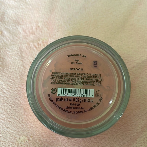 Limited Edition bareMinerals Swoon Blush - Picture 1 of 3